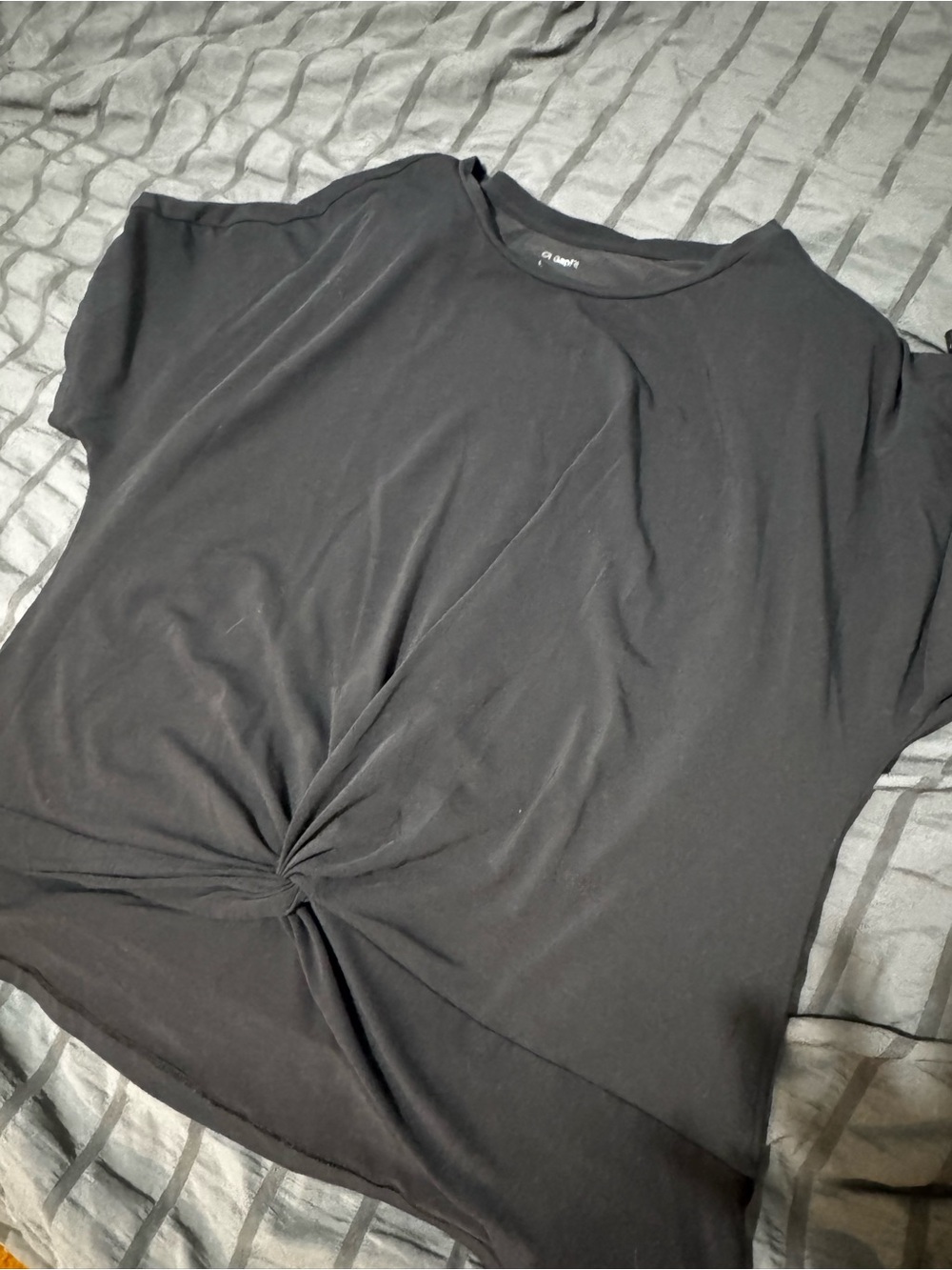 Women’s Yoga Tops